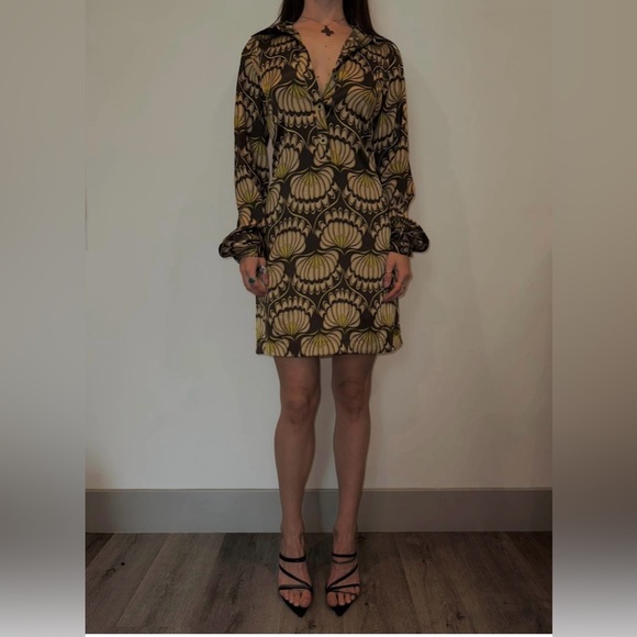 Micheal Kors size small long sleeve multi colour dress - Picture 1 of 4